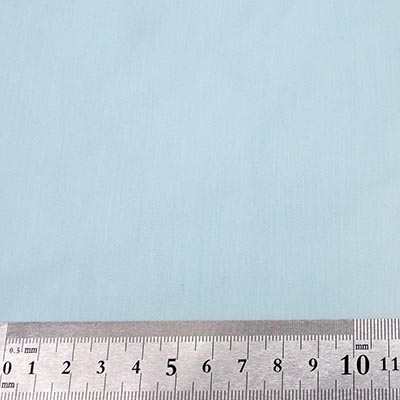 ストレッチポプリン（アリスブルー）中距離