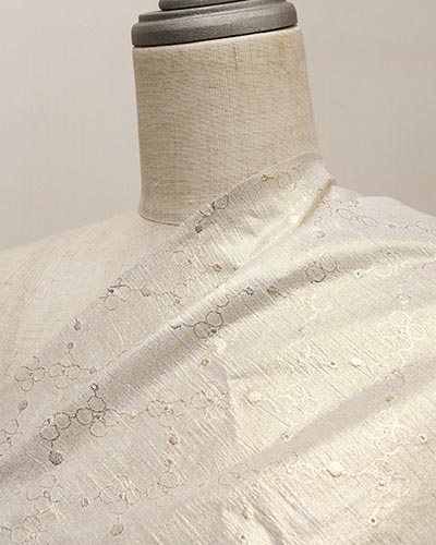 C5-701GL遠景（ボディ掛け）