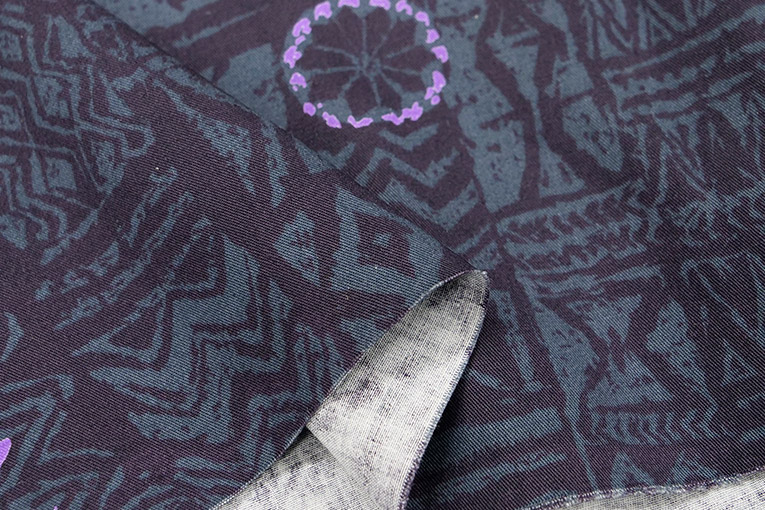 C.ブロードプリント（スレ-トグレー）