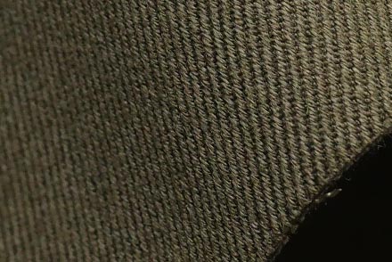 Ra/Cツイル二重織り（カーキー）表面感><br clear=