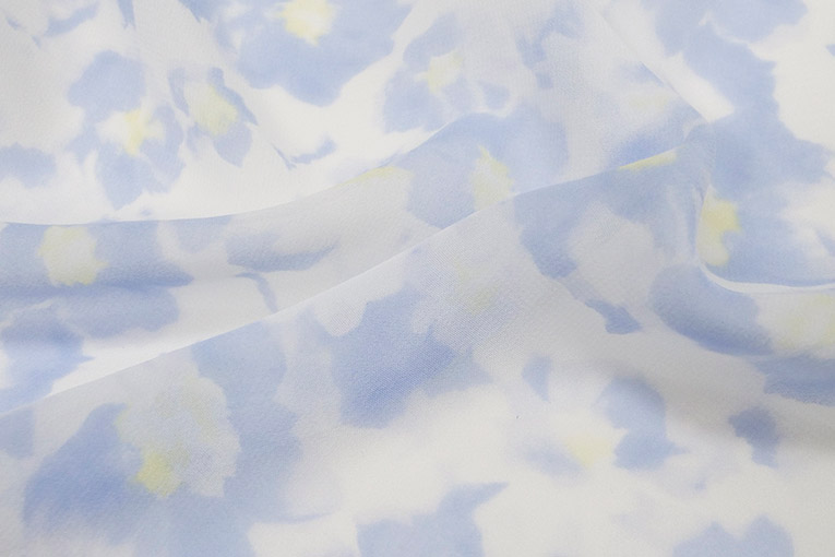 ペールフラワーシフォン（ライトブルー）