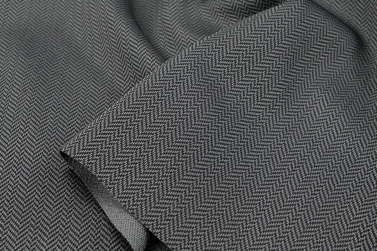 Peヘリンボンストレッチ（ガンメタリック）