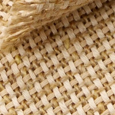 ハードリネンツイード（ベージュ）表面感><br clear=