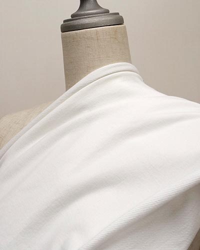 T5-707WH遠景（ボディ掛け）