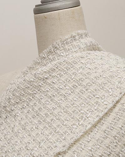 エアリーファンシーツイード（オフホワイト）